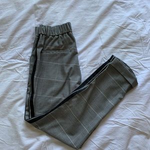 Zara pants, with side stripe, size XS